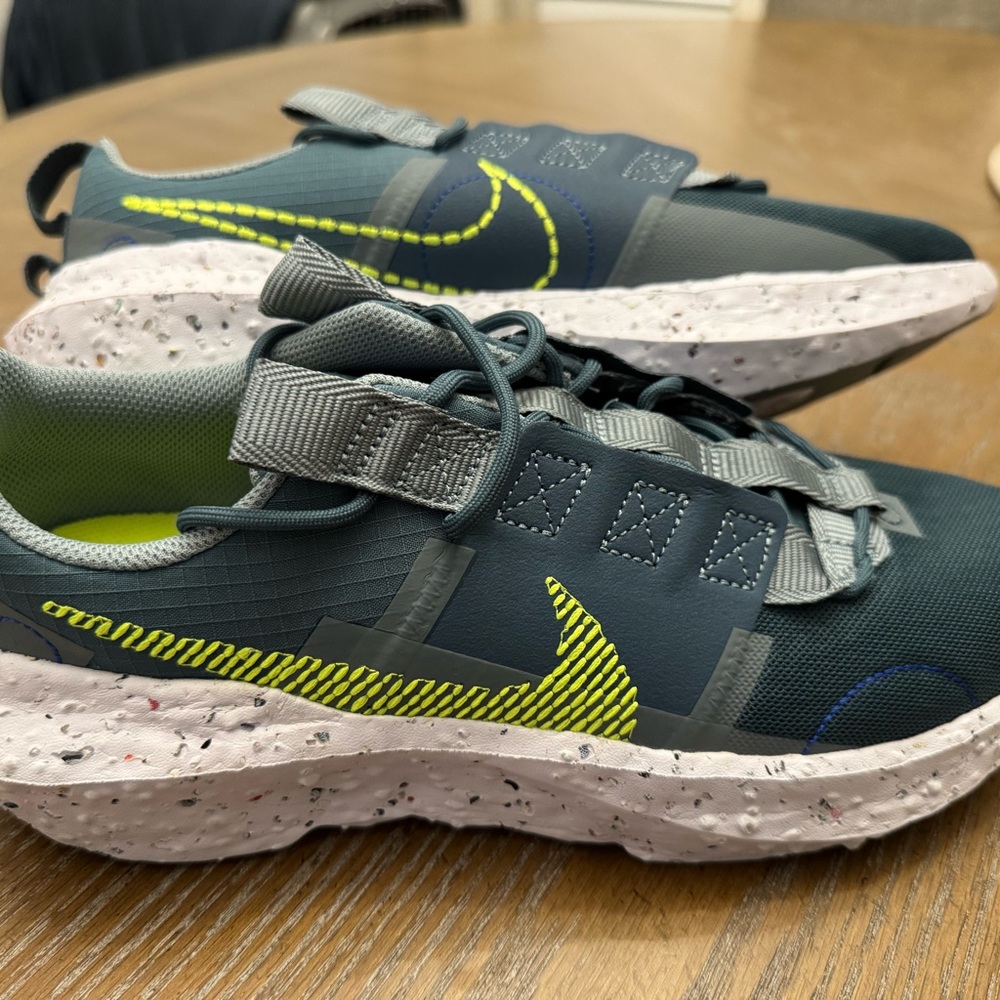 NEW w/o Box Nike Crater Impact SE